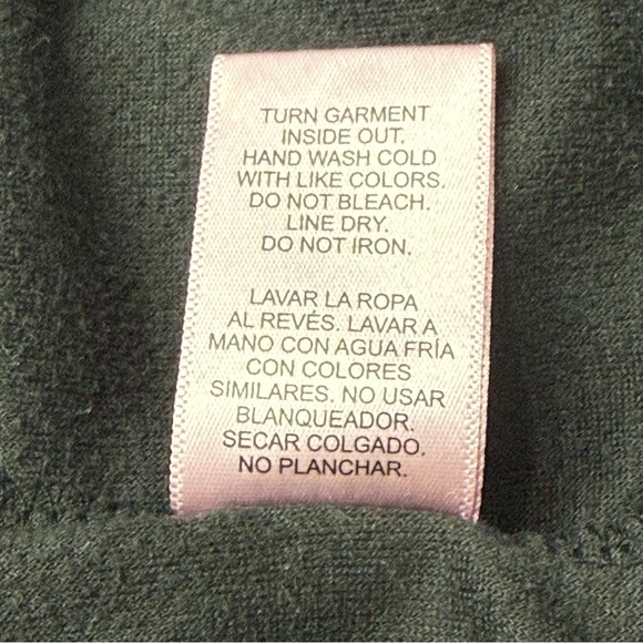 Juicy Couture Women's Sleepwear Long Sleeve Pull-Over Velour Top, Black, Size L - Picture 5 of 6